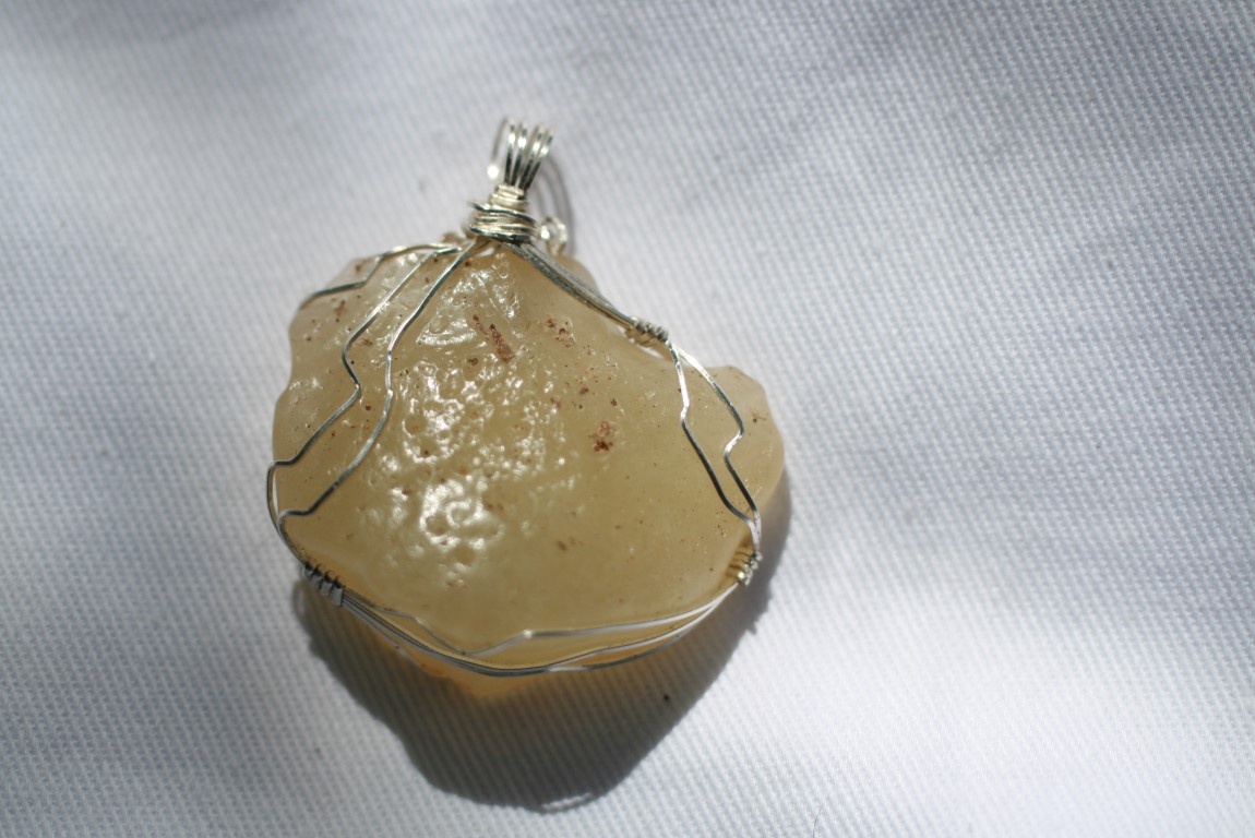 Libyan Desert Glass Pendant 5092